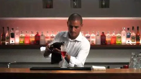 [absolutart.vn] ABSOLUT Ruby Red Celebration